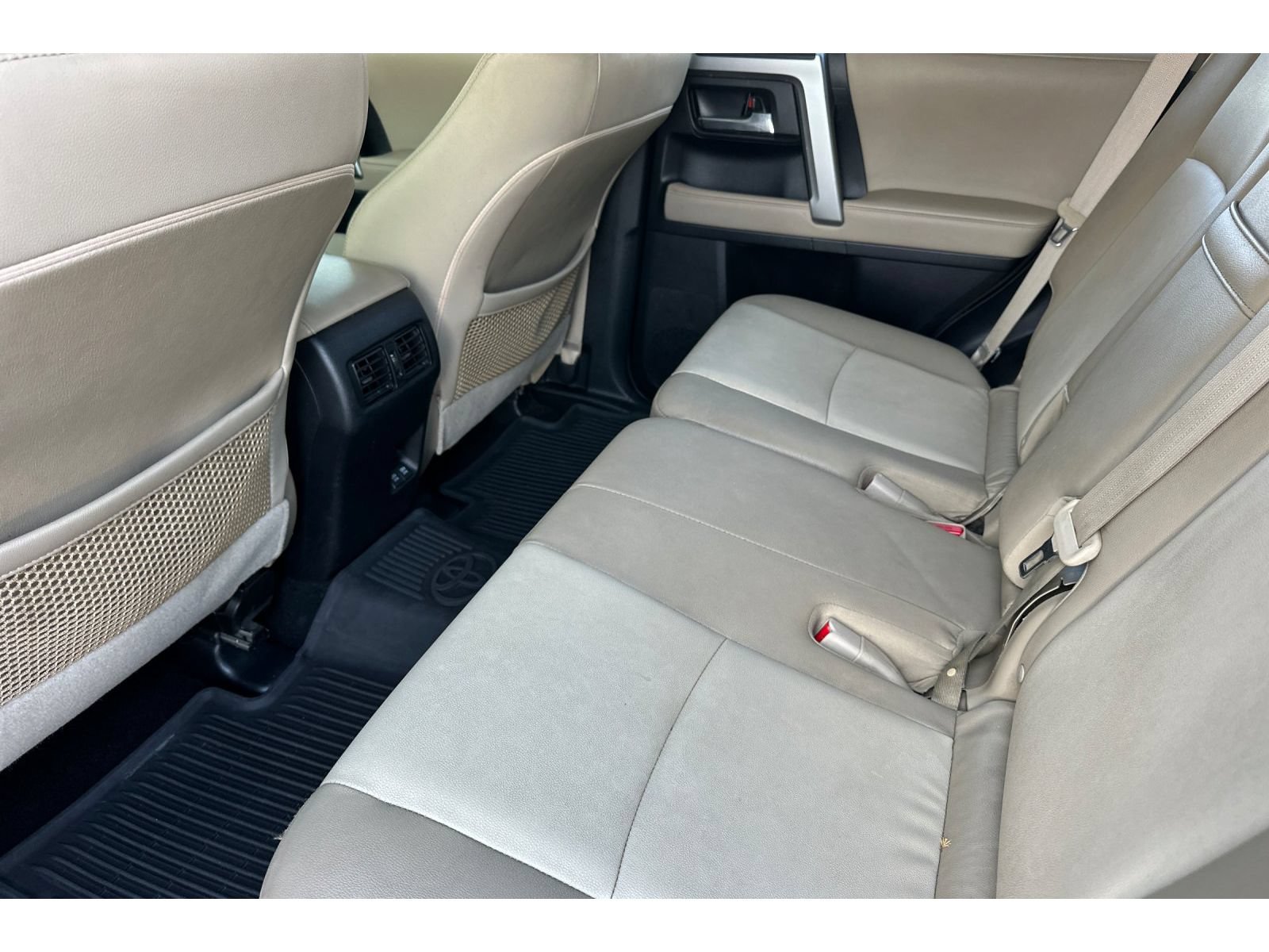 Used 2021 Toyota 4Runner SR5 Premium w/ Moonroof Package AWD/4WD image 13