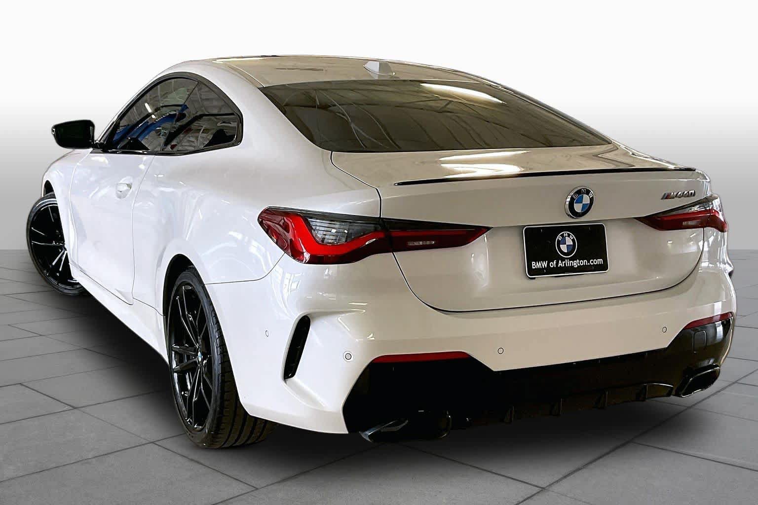 Used 2024 BMW M440i Coupe w/ Premium Package RWD image 11