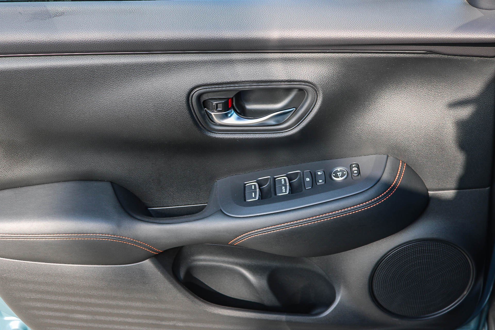 Certified 2024 Honda HR-V Sport image 21