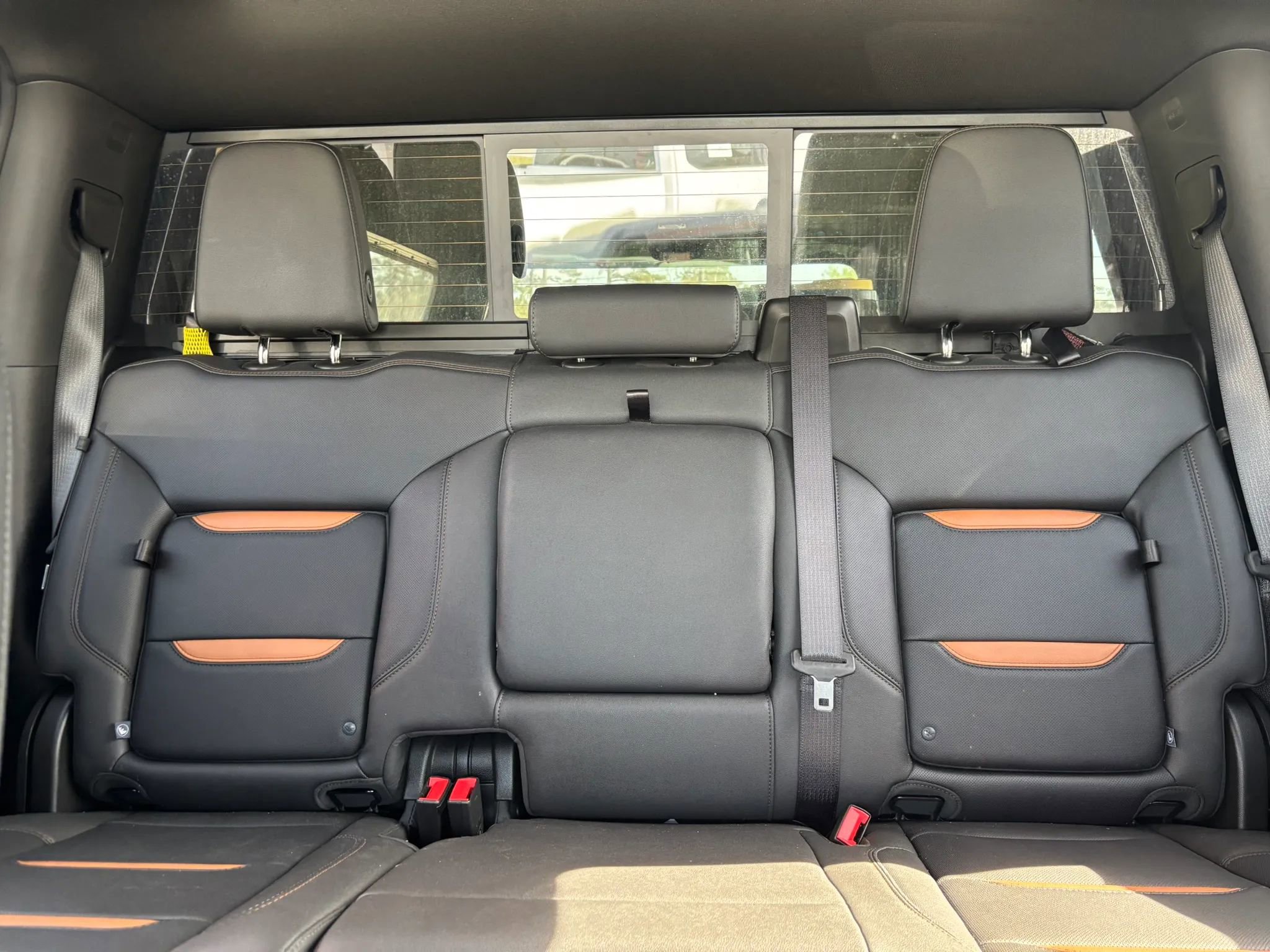 Used 2024 GMC Sierra 2500 AT4 w/ AT4 Premium Plus Package image 27