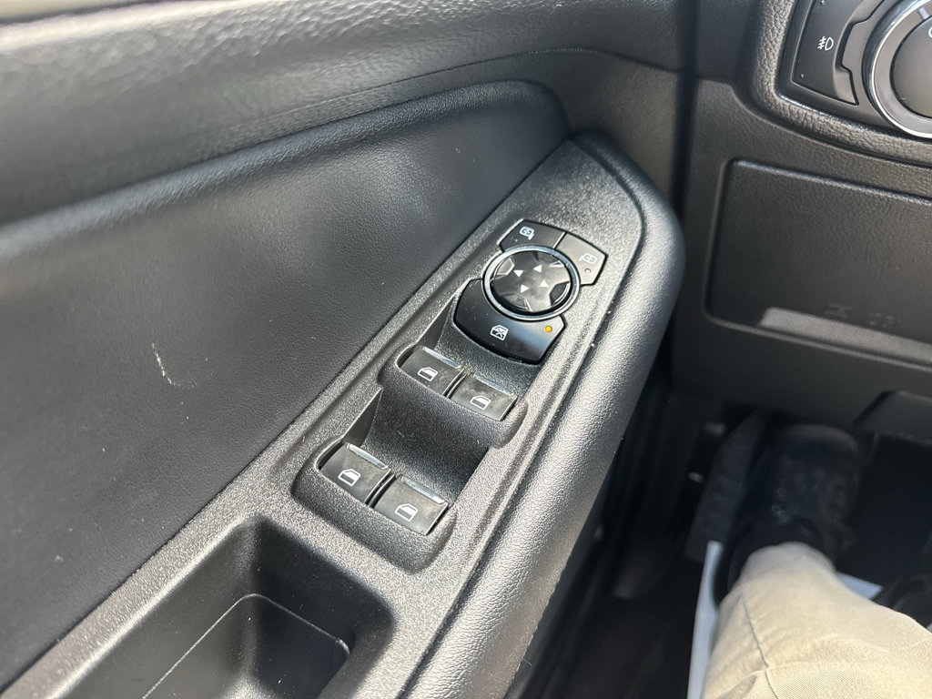 Used 2024 Ford Edge SEL w/ Convenience Package AWD/4WD image 11