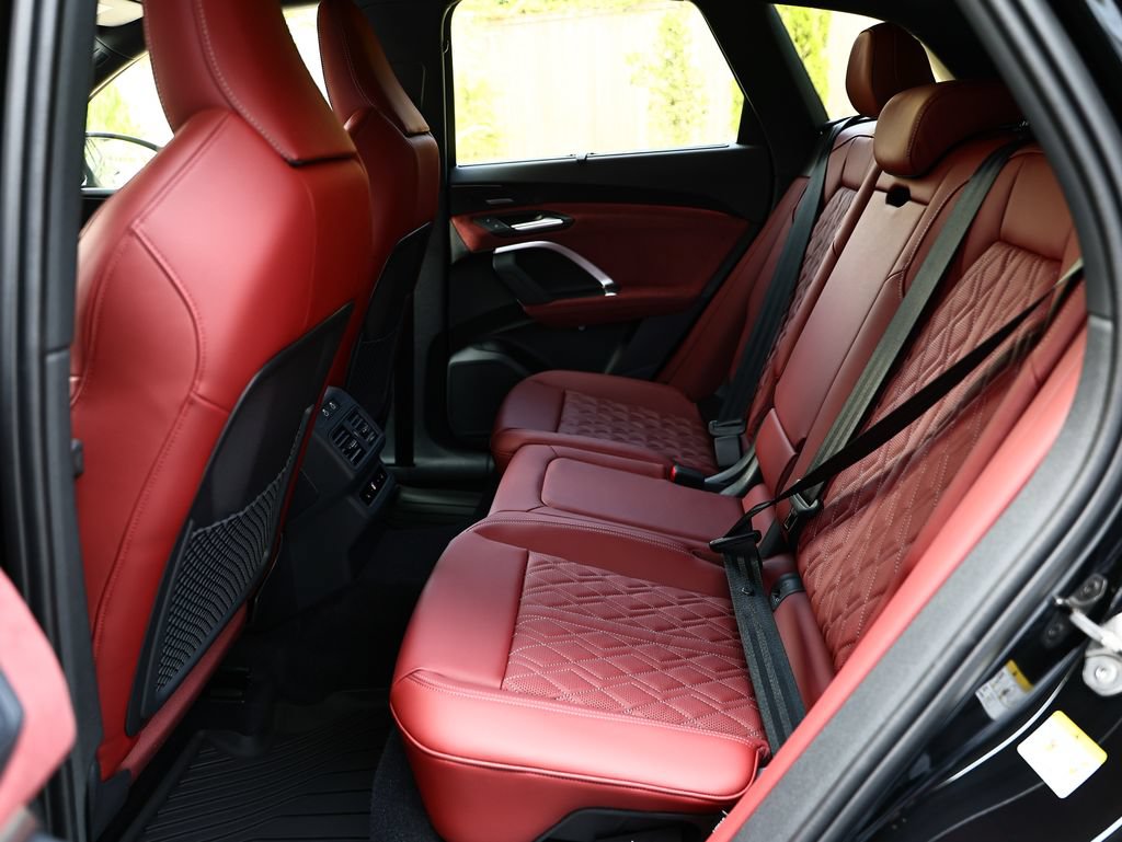 New 2026 Audi SQ5 Prestige AWD/4WD image 27