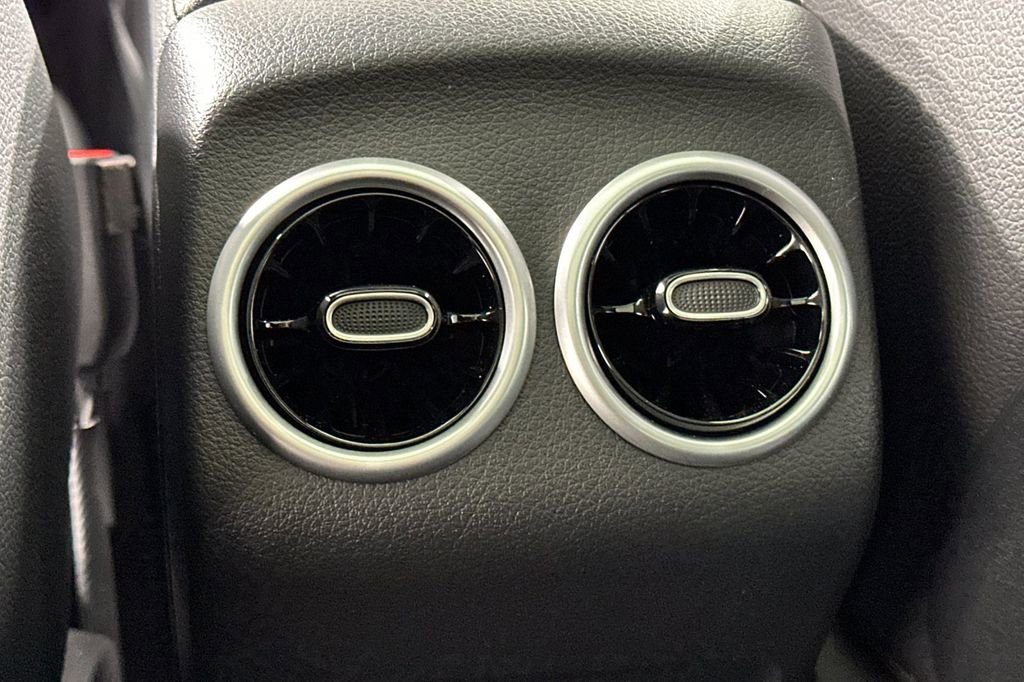 Certified 2026 Mercedes-Benz GLA 250 image 14