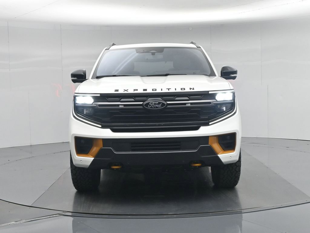 Used 2025 Ford Expedition Tremor AWD/4WD image 31