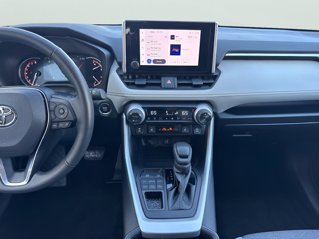 Used 2024 Toyota RAV4 XLE w/ Convenience Package AWD/4WD image 25