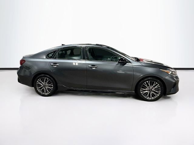 Used 2023 Kia Forte GT-Line w/ GT-Line Premium Package FWD image 8