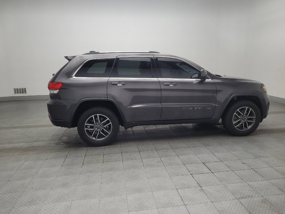 Used 2019 Jeep Grand Cherokee Laredo w/ Laredo X Package image 10