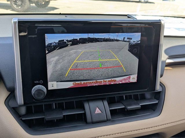 Used 2024 Toyota RAV4 XLE w/ Convenience Package FWD image 22