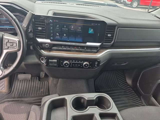 Used 2025 Chevrolet Silverado 2500 LT w/ Convenience Package image 15