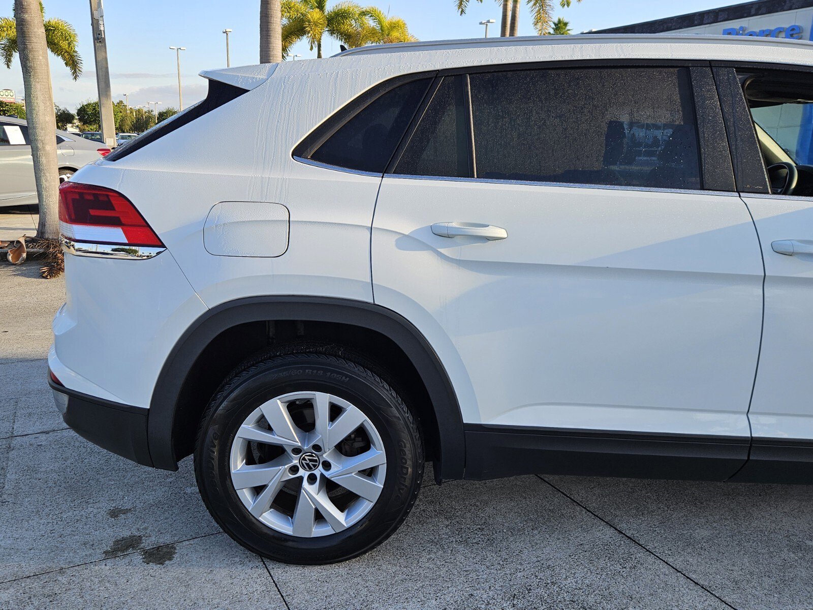 Used 2021 Volkswagen Atlas Cross Sport S image 4