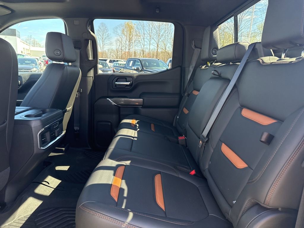 Used 2020 GMC Sierra 1500 AT4 w/ AT4 Premium Package image 13