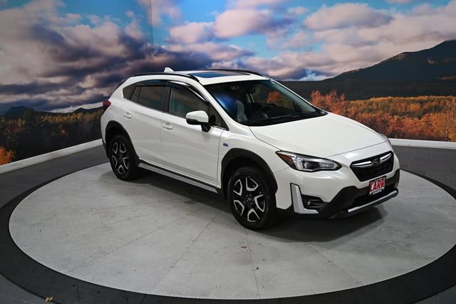 Used 2022 Subaru Crosstrek Hybrid w/ Moonroof Package w/Navigation