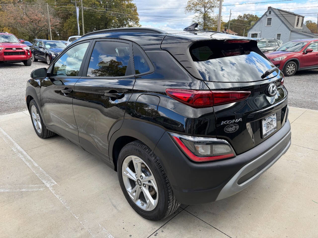 Used 2023 Hyundai Kona SEL w/ Cargo Package image 8