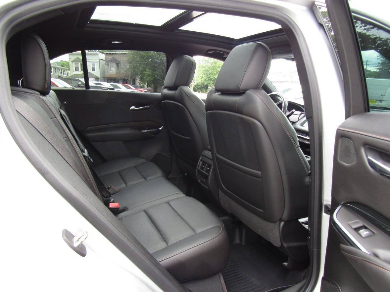 Used 2019 Cadillac XT4 Sport AWD/4WD image 24