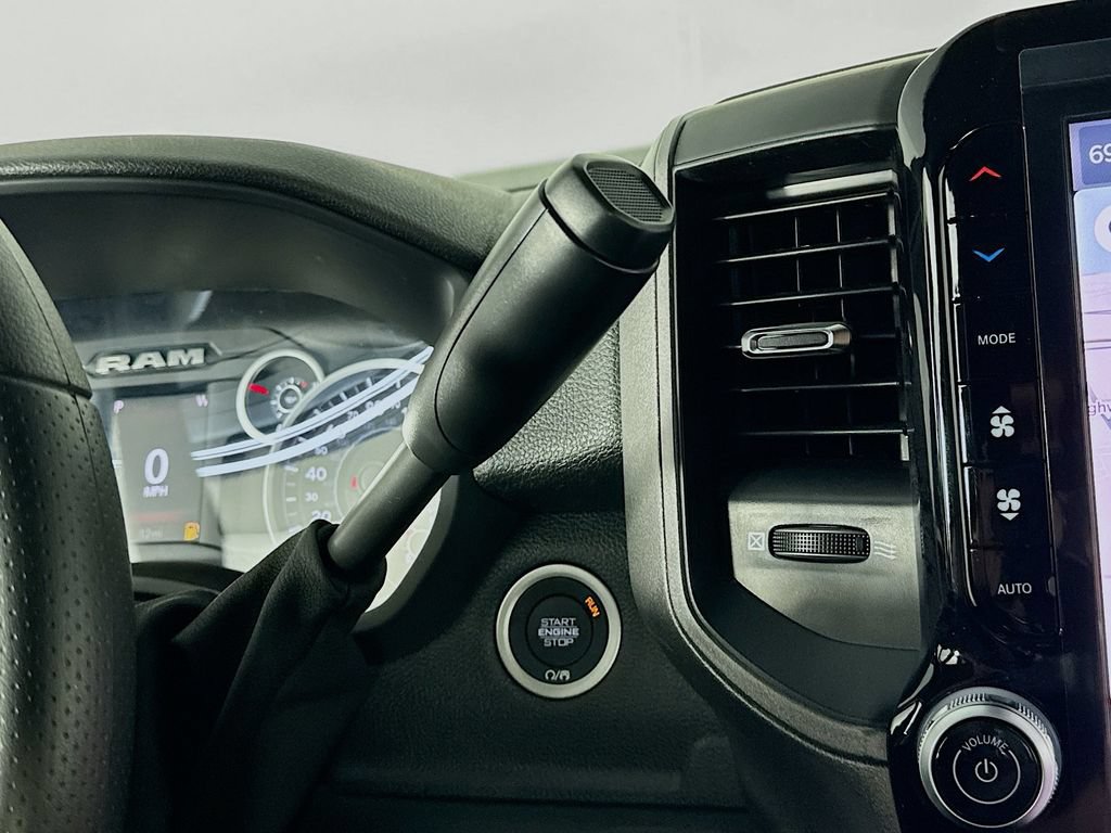 New 2026 RAM 2500 Tradesman AWD/4WD image 12