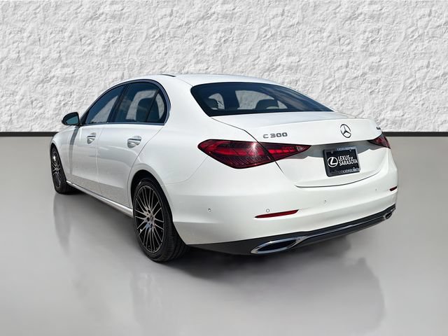 Used 2025 Mercedes-Benz C 300 4MATIC Sedan image 5