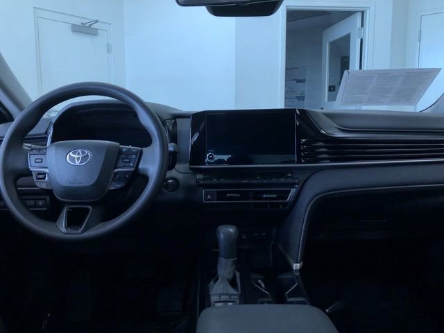 Certified 2025 Toyota Camry LE image 18