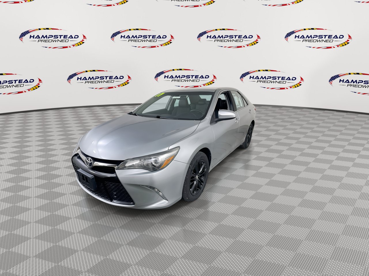 Used 2017 Toyota Camry SE FWD image 4