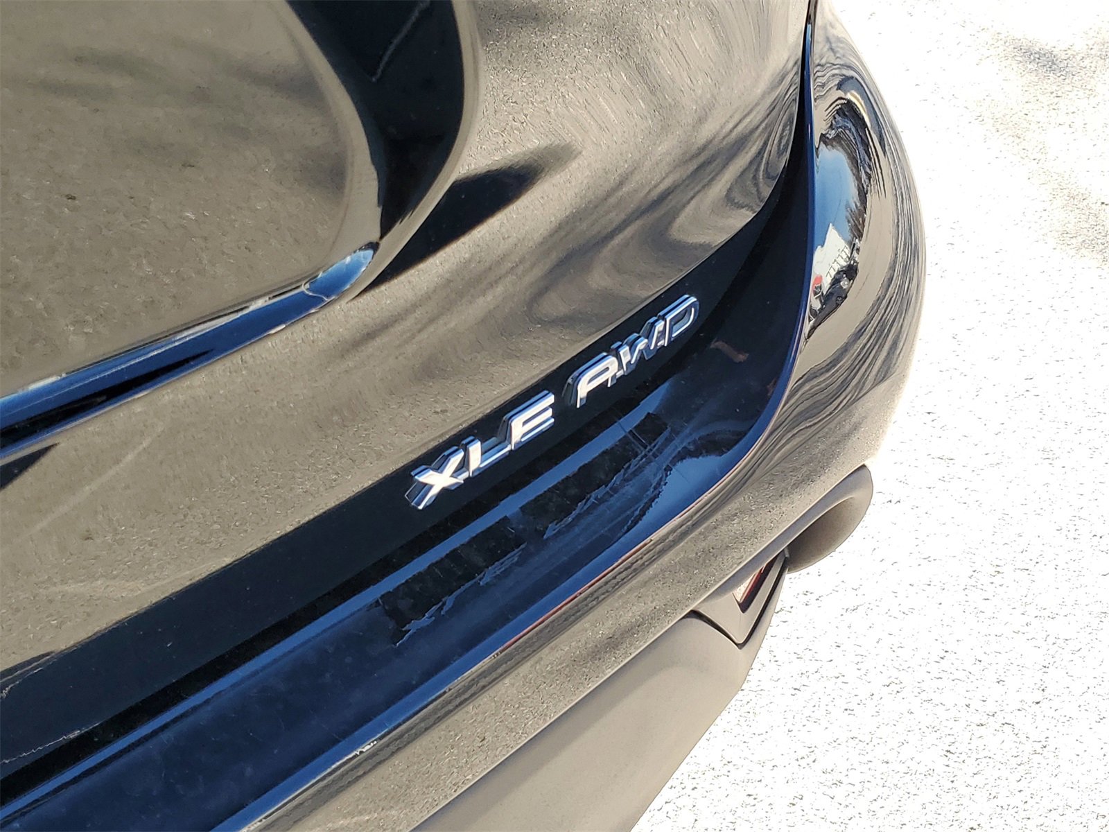 Certified 2023 Toyota Highlander XLE image 8