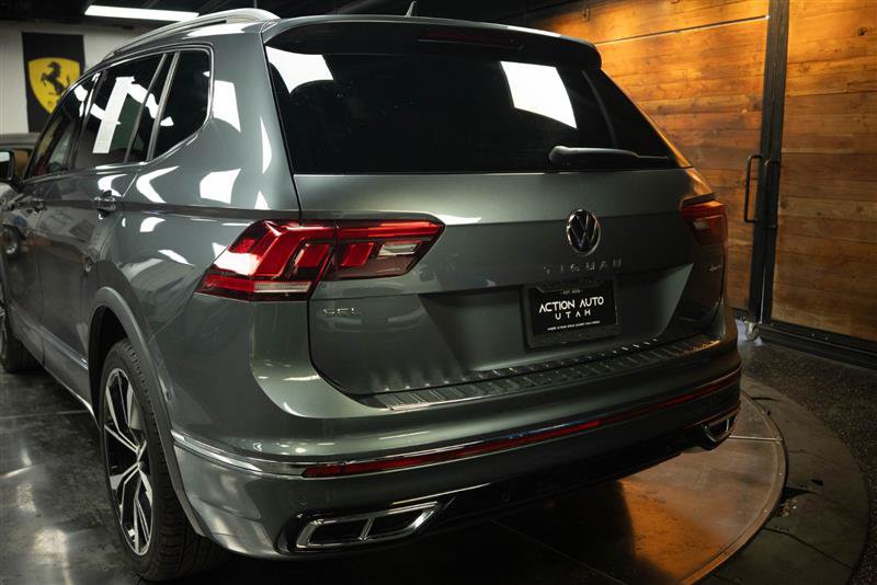 Used 2022 Volkswagen Tiguan SEL R-Line AWD/4WD image 6