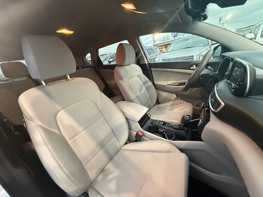 Used 2019 Hyundai Tucson Value FWD image 24