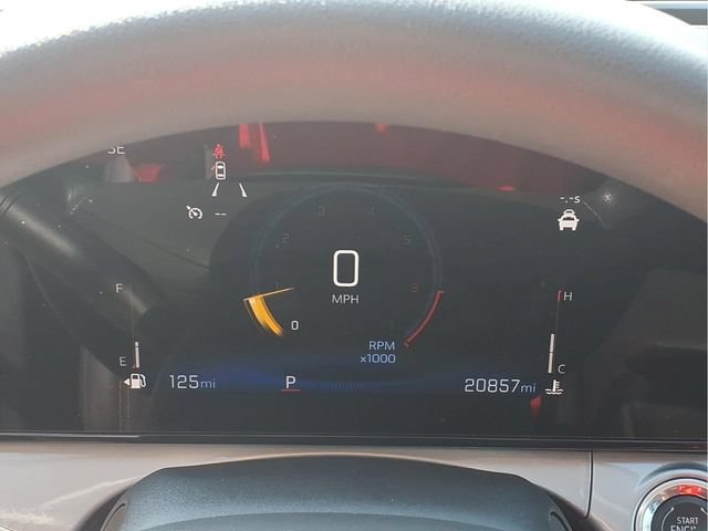 Used 2026 Chevrolet Trax LT FWD image 13