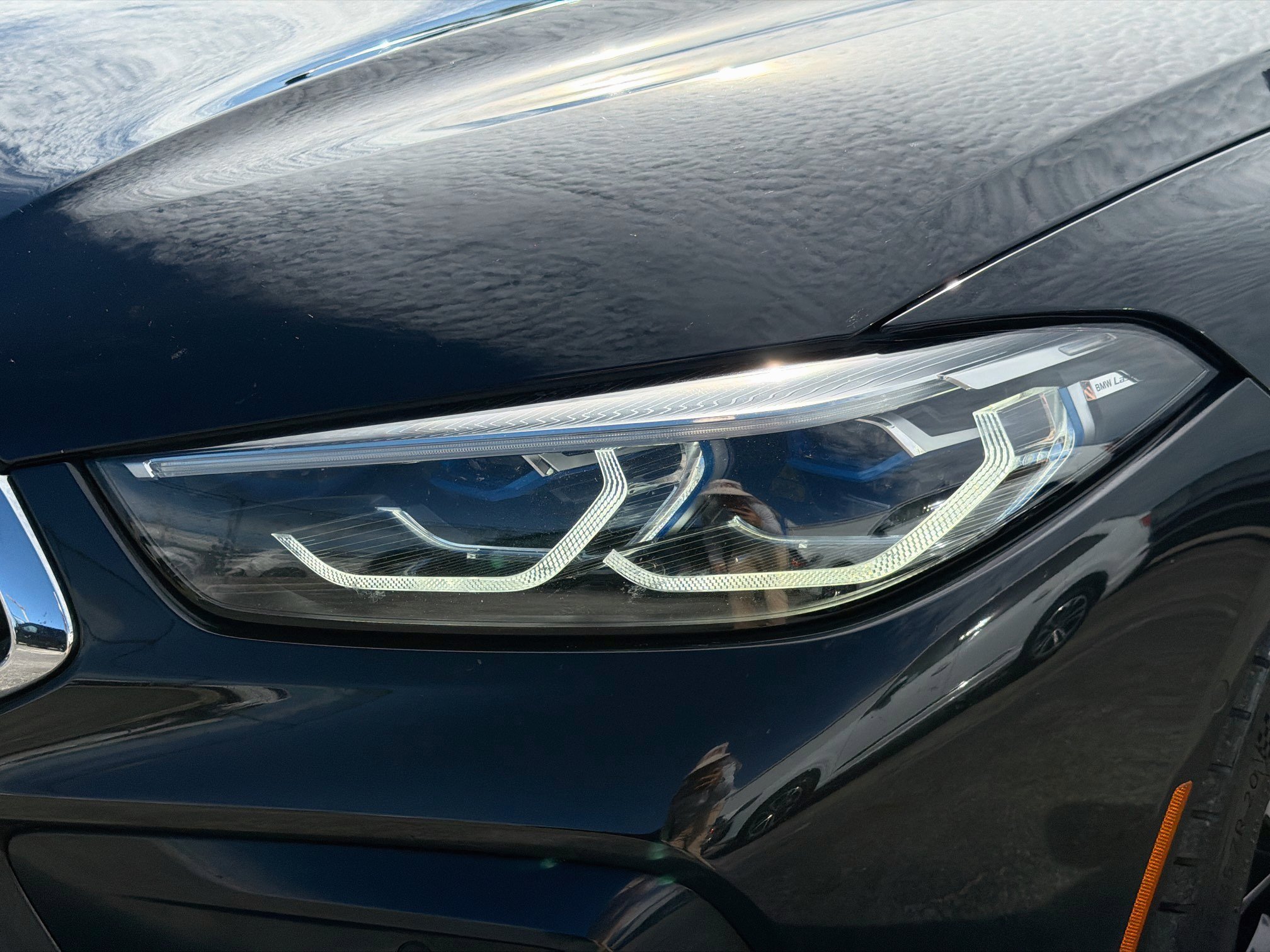 Used 2020 BMW M8 Coupe w/ M Driver's Package AWD/4WD image 9