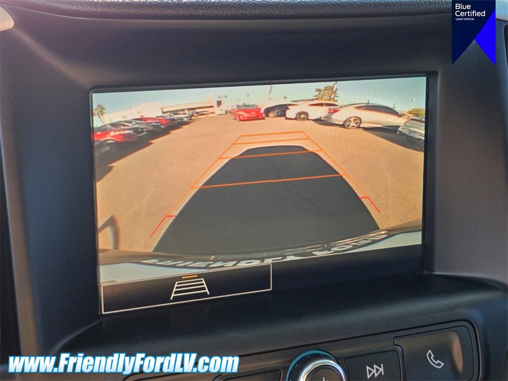 Used 2023 GMC Terrain SLE w/ Driver Convenience Package image 22