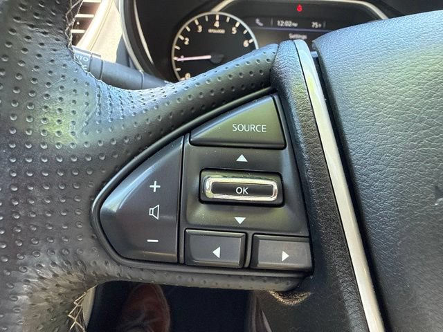 Used 2016 Nissan Maxima Platinum FWD image 16
