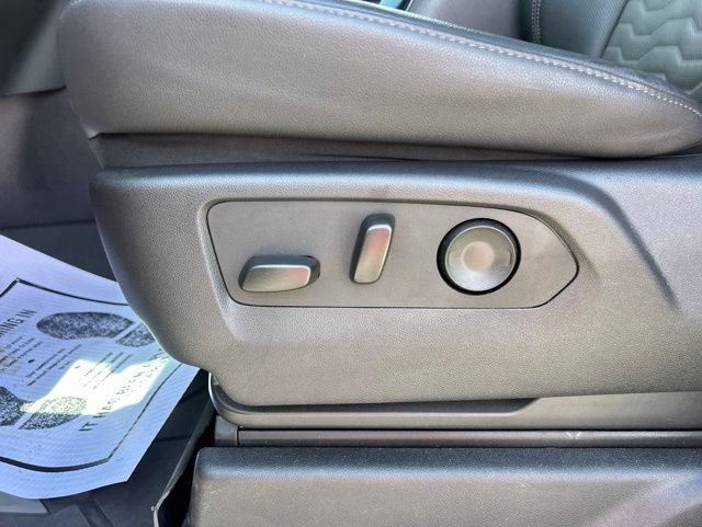 Used 2025 Chevrolet Silverado 1500 ZR2 AWD/4WD image 16