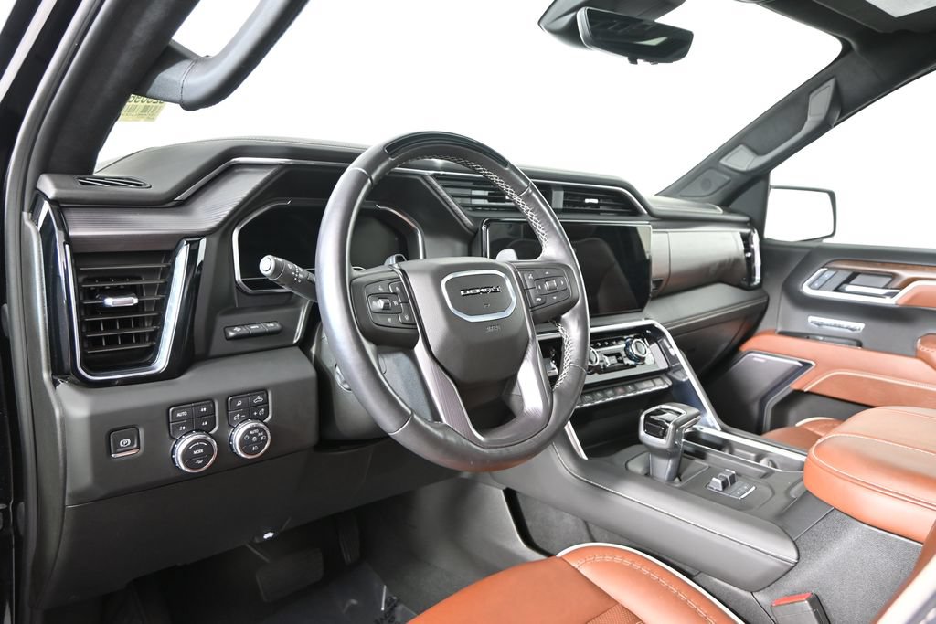 Used 2025 GMC Sierra 1500 Denali Ultimate AWD/4WD image 22