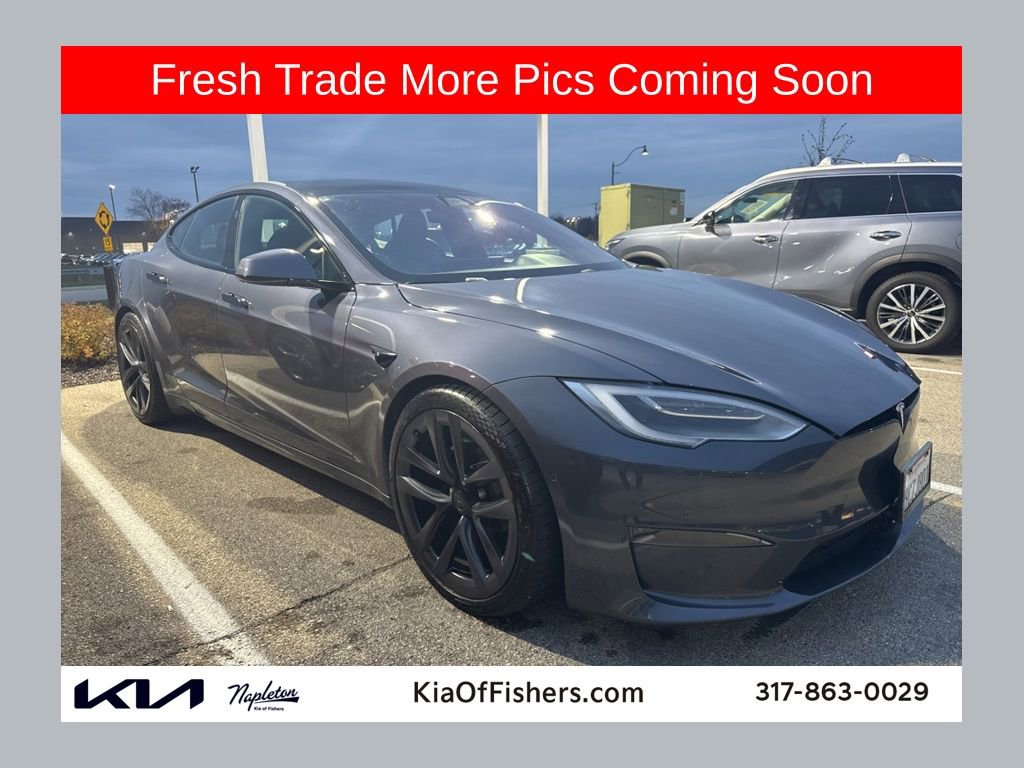 Used 2021 Tesla Model S Plaid image 1