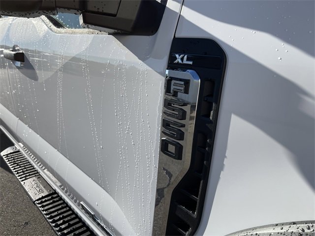 New 2026 Ford F550 4x4 Supercab Super Duty image 5