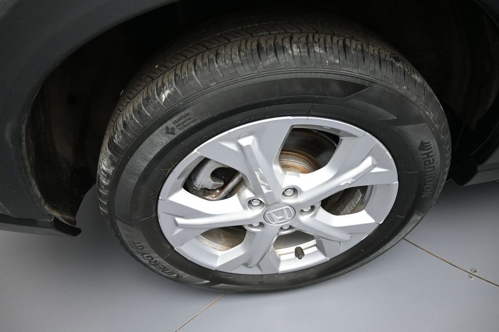 Certified 2023 Honda HR-V LX image 13