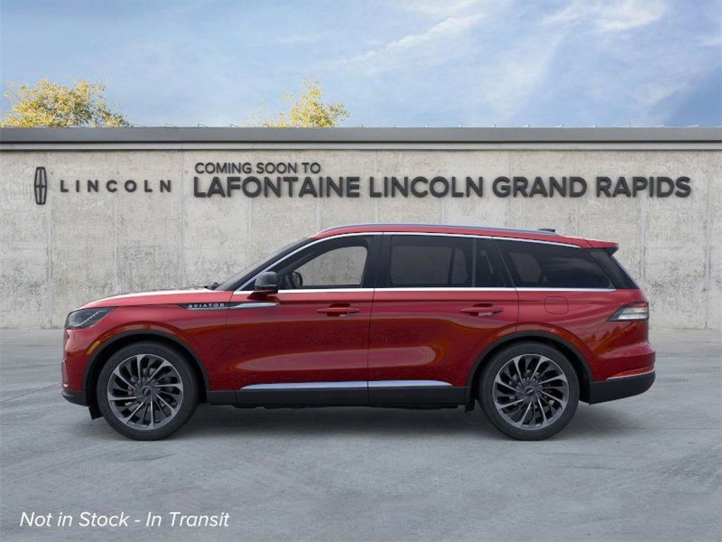 New 2026 Lincoln Aviator Reserve image 3
