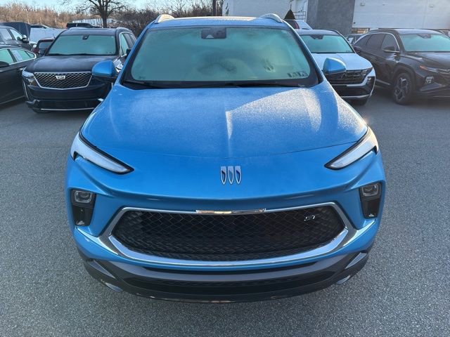 Used 2025 Buick Encore GX Sport Touring w/ Experience Buick Package image 8