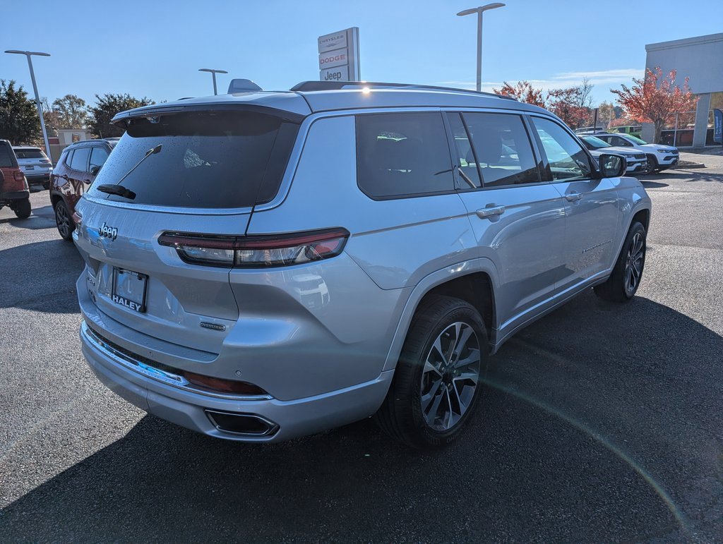 Used 2021 Jeep Grand Cherokee L Overland w/ Luxury Tech Group IV image 8