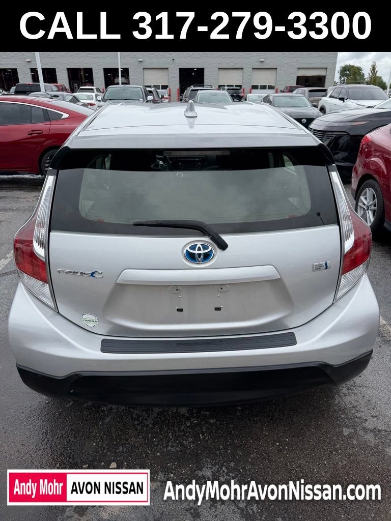 Used 2017 Toyota Prius C Three FWD image 5