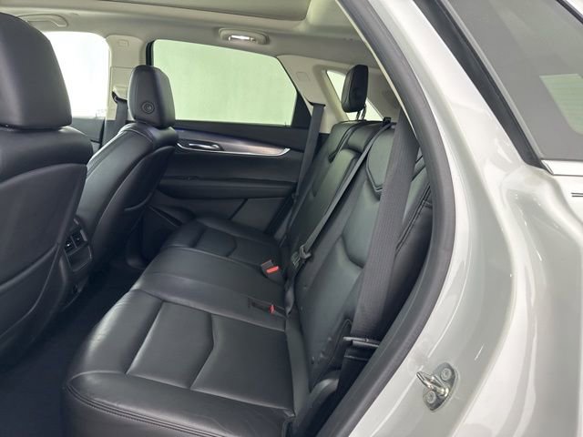 Used 2017 Cadillac XT5 Premium Luxury w/ LPO, Wheel Lock Package AWD/4WD image 27