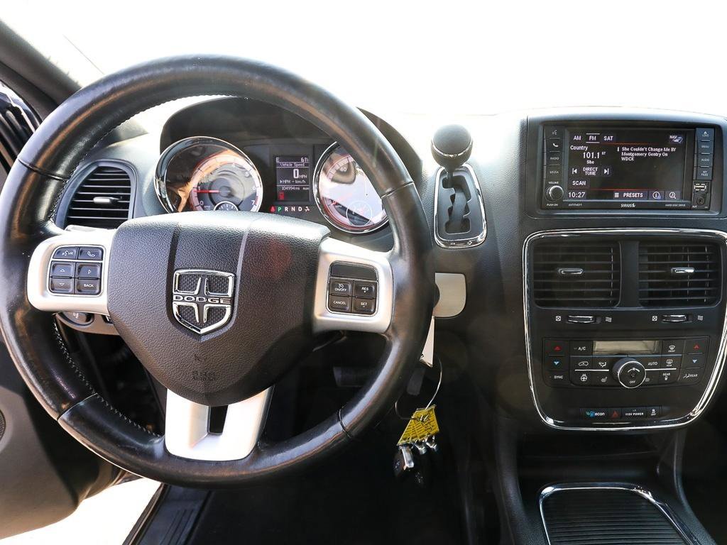 Used 2019 Dodge Grand Caravan GT image 12