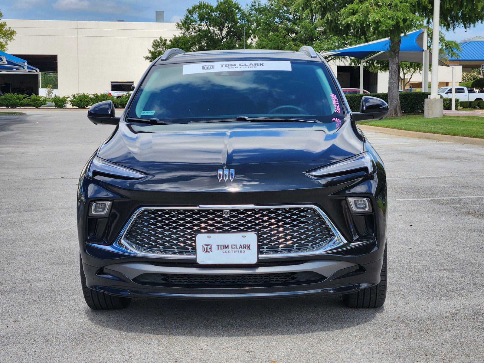 Used 2024 Buick Encore GX Avenir w/ Avenir Technology Package FWD image 32