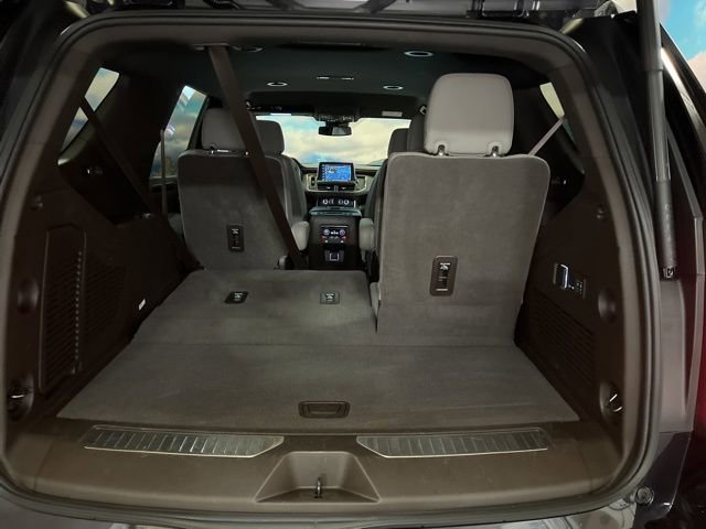 Used 2024 Chevrolet Tahoe Z71 w/ Z71 Off-Road Package AWD/4WD image 63