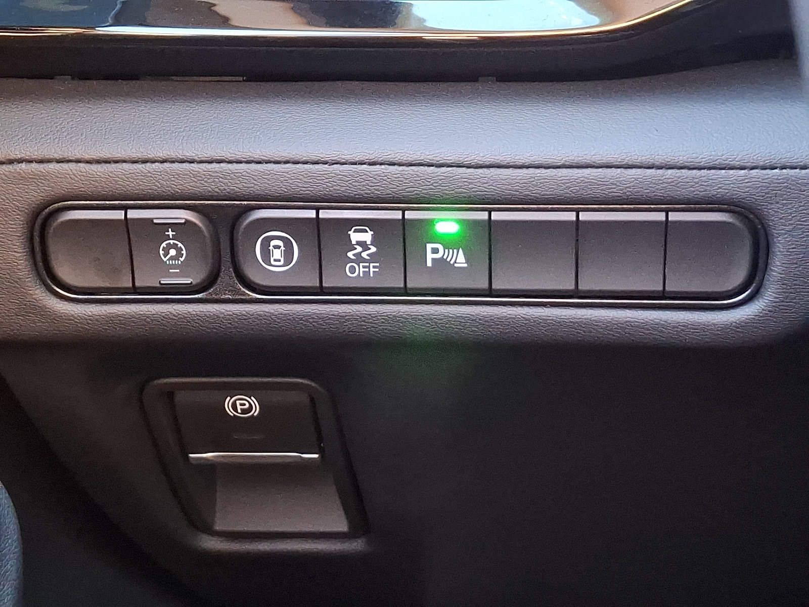 Certified 2026 Acura MDX w/ Technology Package FWD image 26