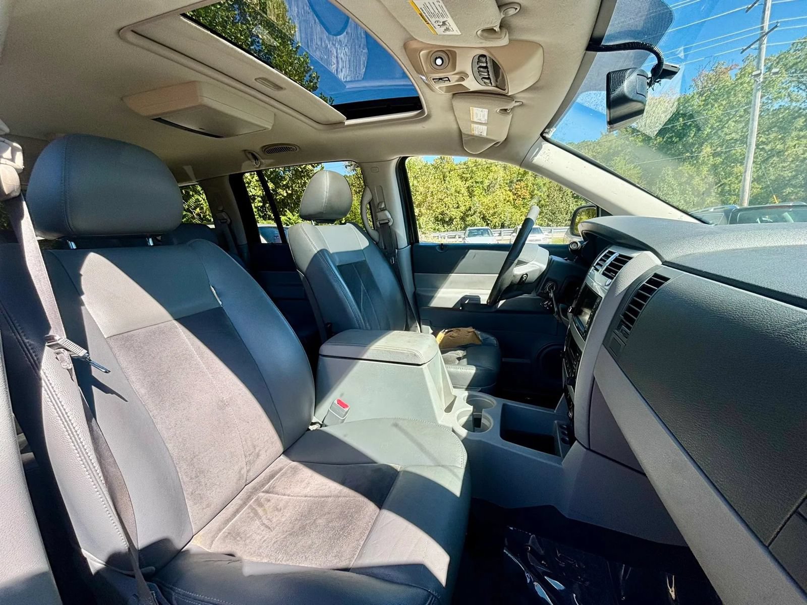 Used 2008 Dodge Durango Limited w/ Technology Group III AWD/4WD image 11