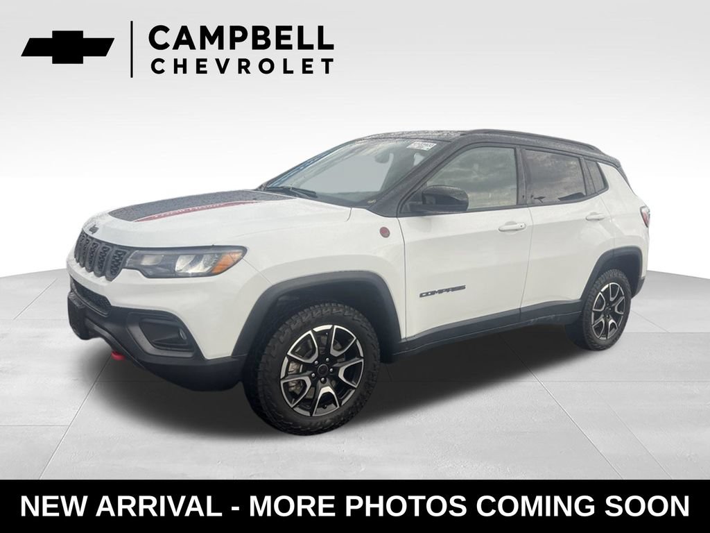 Used 2025 Jeep Compass Trailhawk AWD/4WD 360° Tour