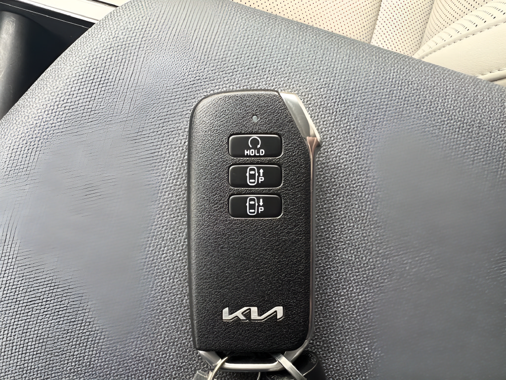Used 2023 Kia EV6 Wind w/ Wind Technology Package AWD/4WD image 38
