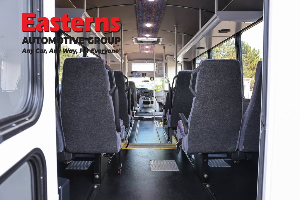 Used 2016 Ford E-450 and Econoline 450 Super Duty w/ Shuttle Bus Prep Package RWD image 7