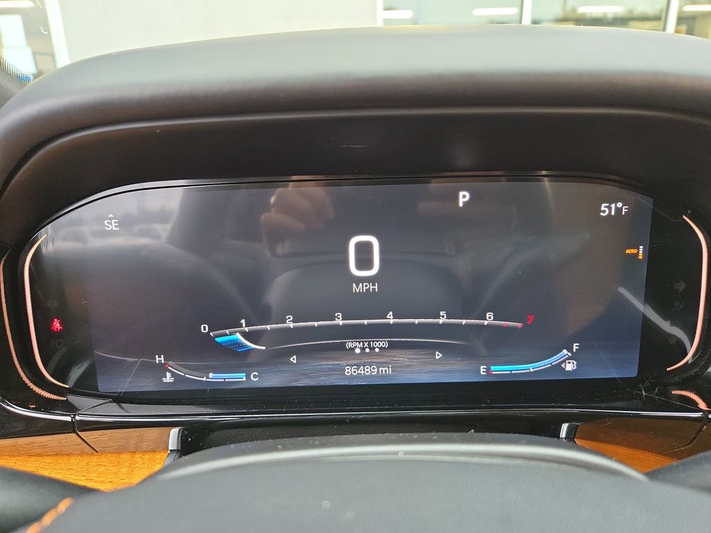 Used 2022 Jeep Grand Wagoneer Series III w/ HD Trailer Tow Package image 22