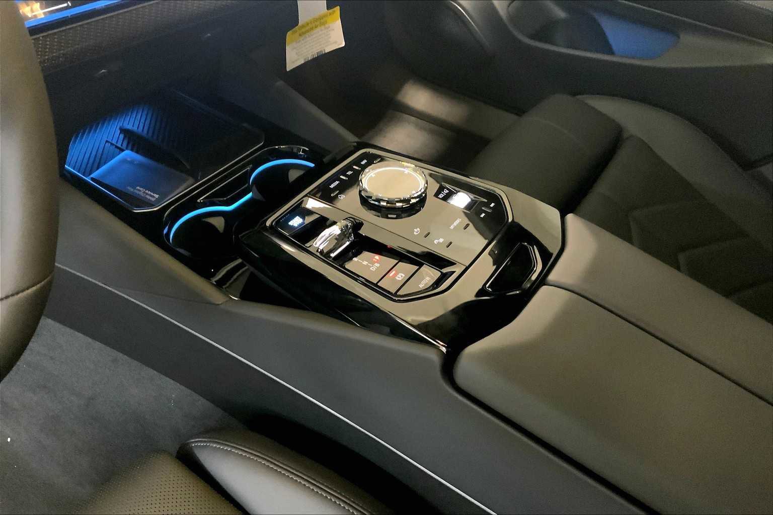 New 2025 BMW i5 M60 w/ Executive Package image 7