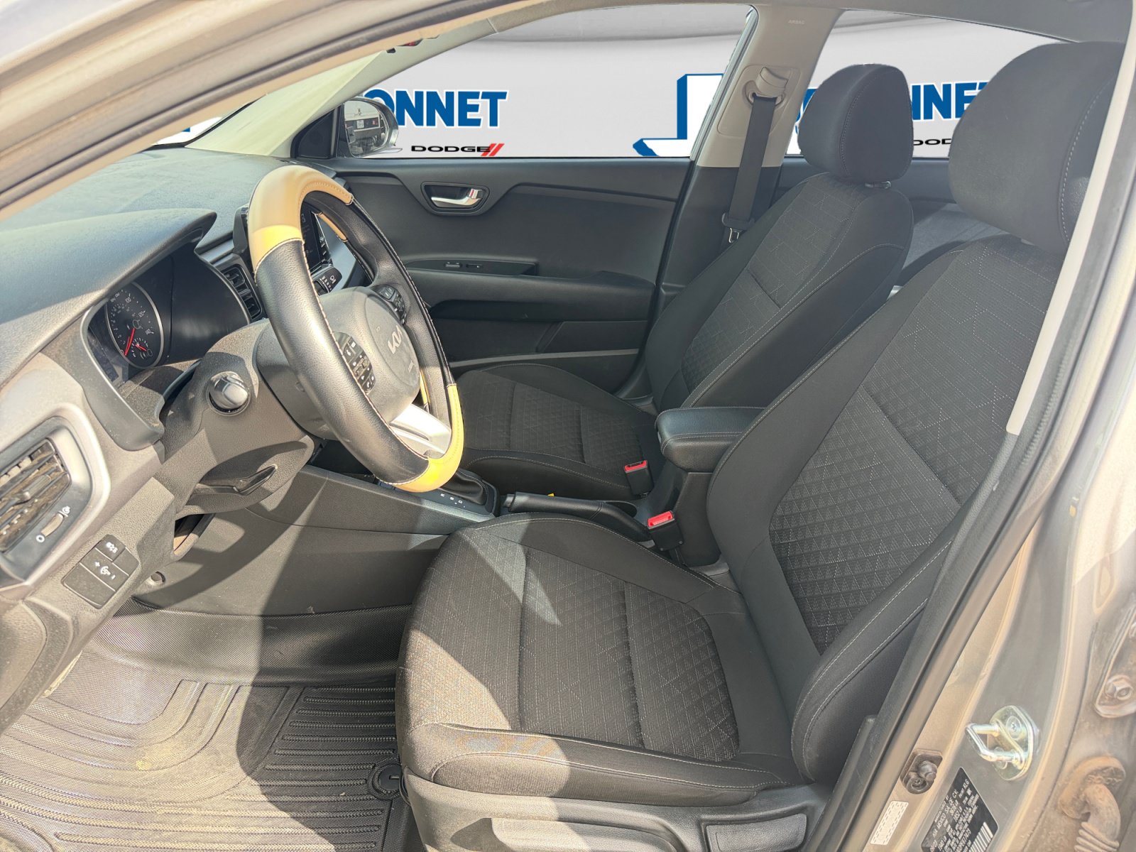 Used 2023 Kia Rio S w/ Technology Package FWD image 11